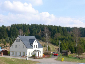  Feriendomizil Erzgebirge  Мариенберг